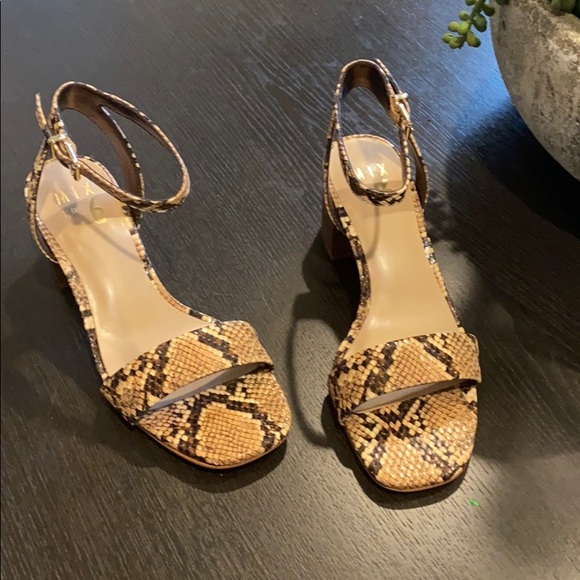 Mix No. 6 Shoes - NWT snake print sandals. size 5